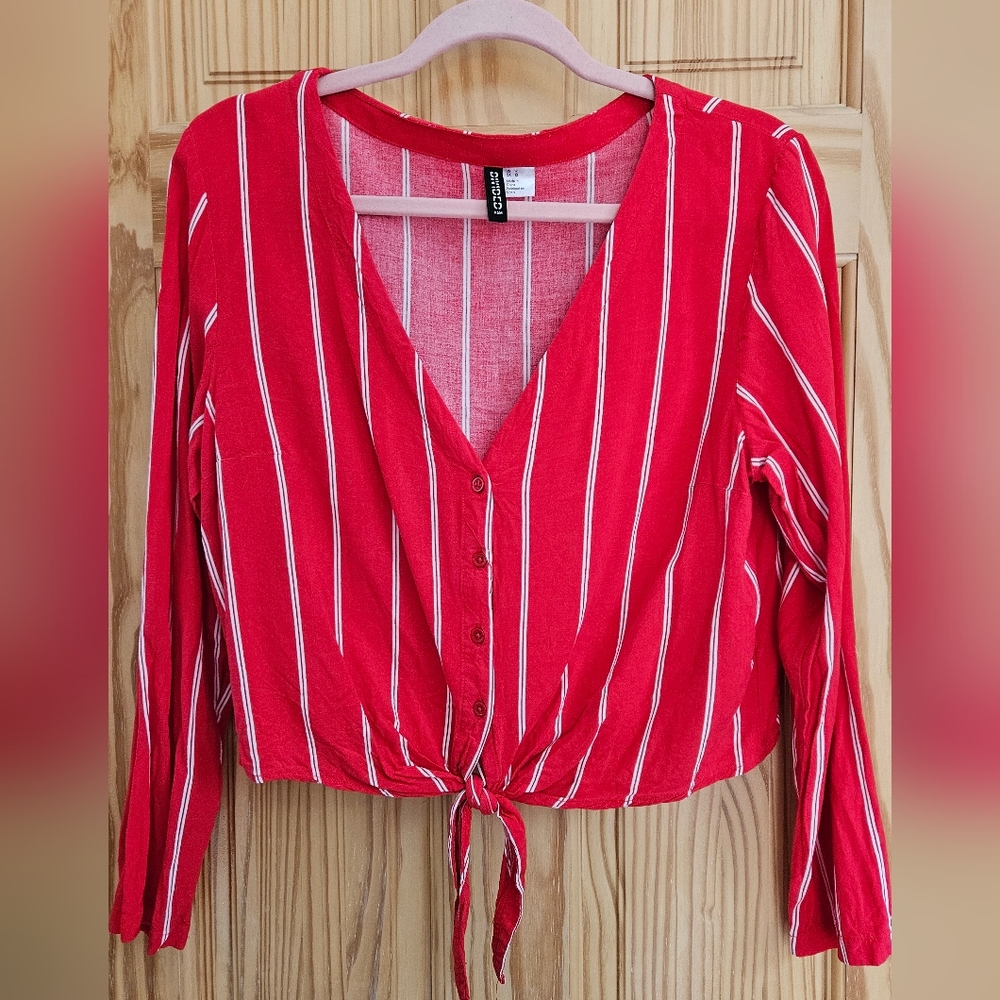Divided by H&M Red White Tie Front Crop Top